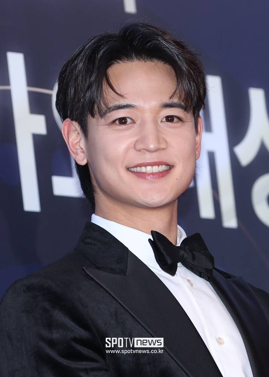 샤이니 민호, 국방부 유해발굴단 홍보대사 위촉 "막중한 책임감"