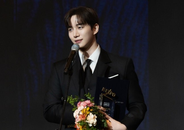 이준호, 장관상 수상 "K-문화 위상 끌어올려"