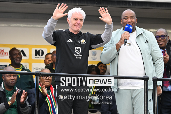 ▲ bafana bafana @124333 or tambo international airport @153572 football