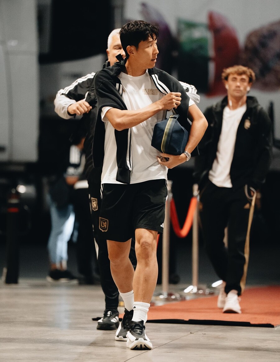 '멕시코와 죽어라 만난다' 손흥민 첫 우승 도전…LAFC 격찬 "SON의 여름이 뜨겁다" → 리그스컵 앞두고 '4경기 연속골'