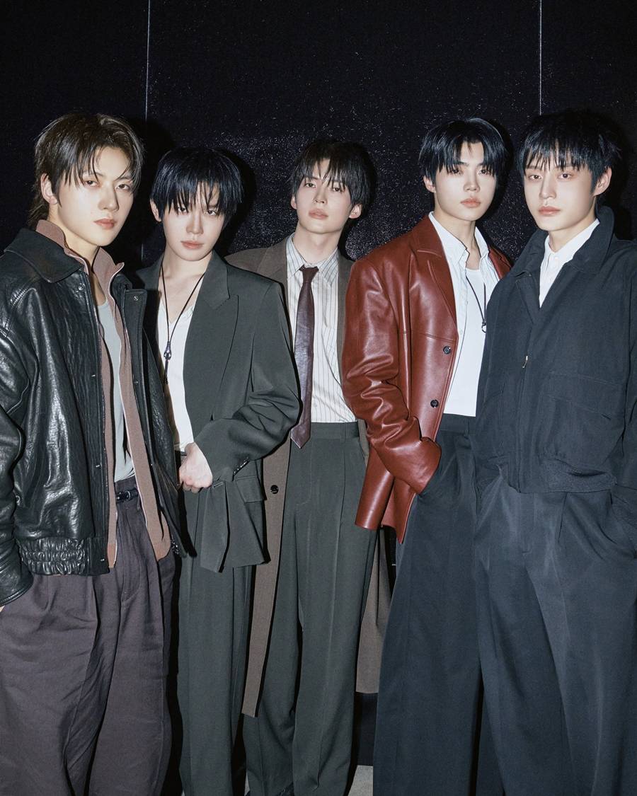 제로베이스원, 팀도 솔로도 열일 행보…'5세대 톱티어' 존재감