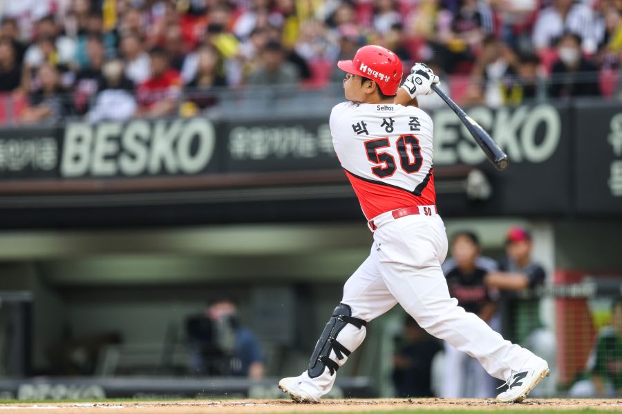 김도영만 할 수 있는 줄 알았는데, KIA에 또 있다고? MLB급 타구 속도, 이범호 업그레이드 예고했다