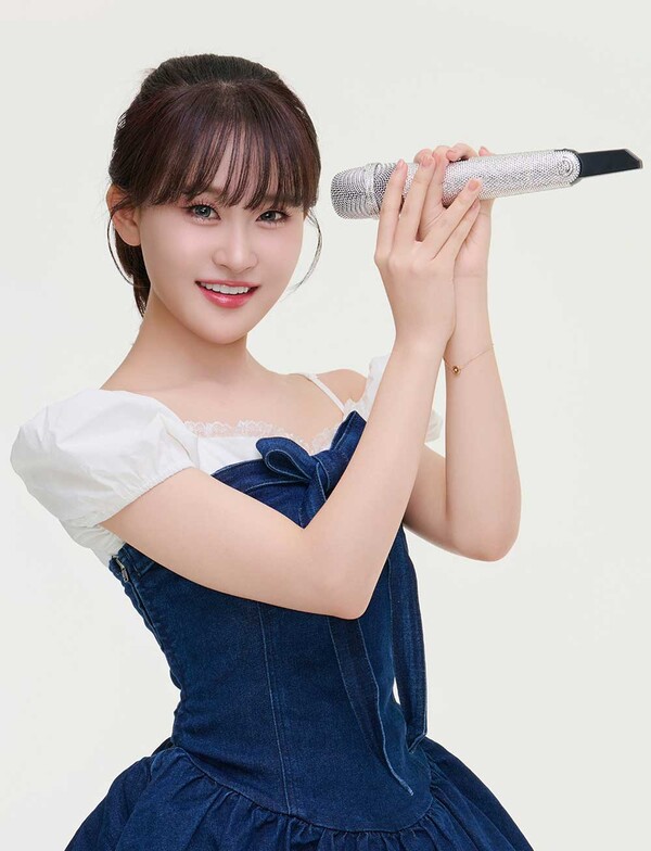 '판소리 신동' 김다현, 이젠 싱어송라이터…자작곡 담은 4집 '이모티콘' 14일 발표