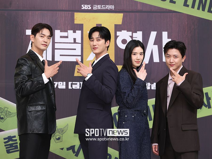 "형보다 나은 아우 될 것"…'재벌X형사2', '김부장' 흥행 이을 '돈치킨 히어로' 안보현의 귀환[종합]