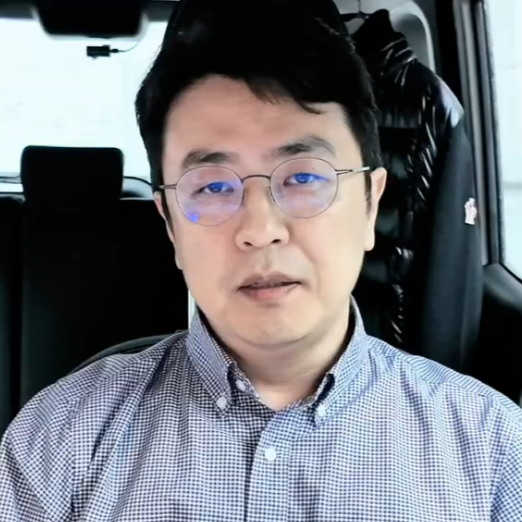 '박지윤과 이혼' 최동석, 또 의미심장 글 "진실함은 지워지지 않아"