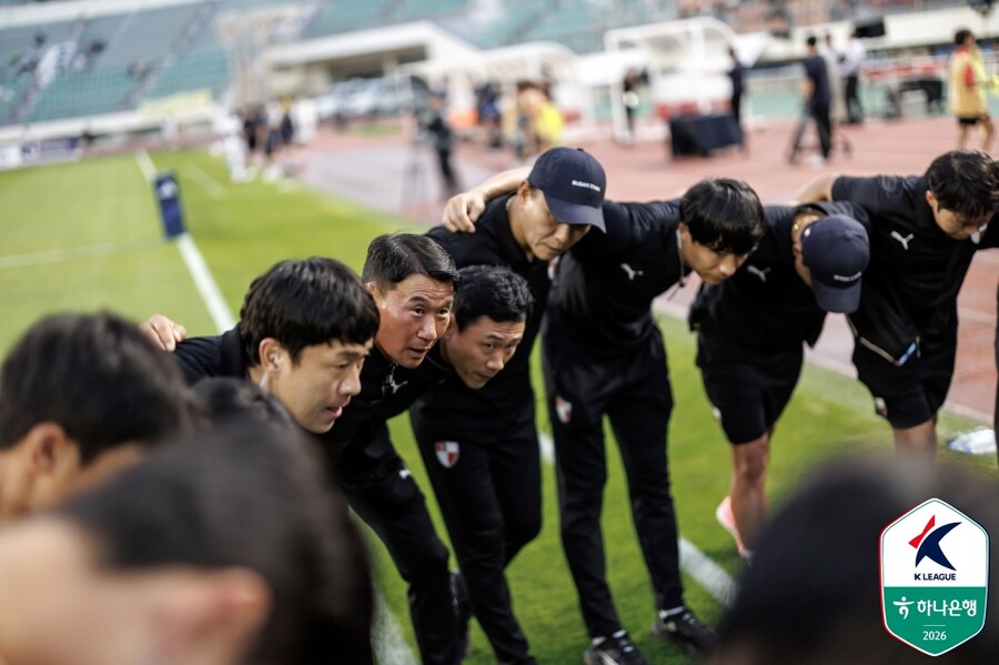 선제골에도 아쉬운 역전패…자존심 회복 원하는 부산, 용인전 승리 다짐 “3연패 끊어내고 리그 정상 재도약” 