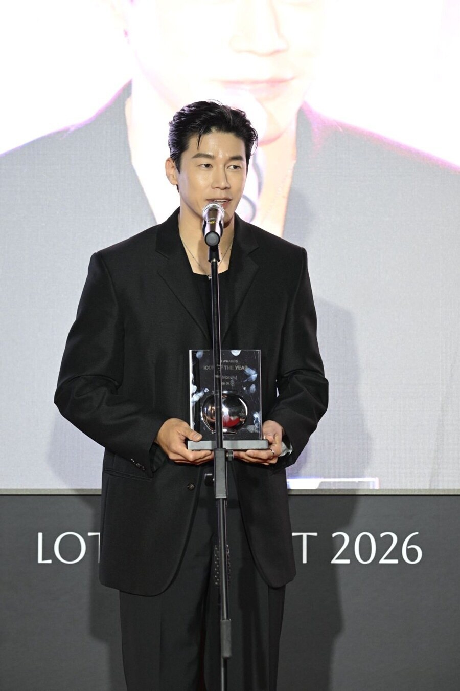 김무열 "'참교육', 어느 때보다 작품 사랑하며 최선 다했다"…1회 아이콘어워즈 수상