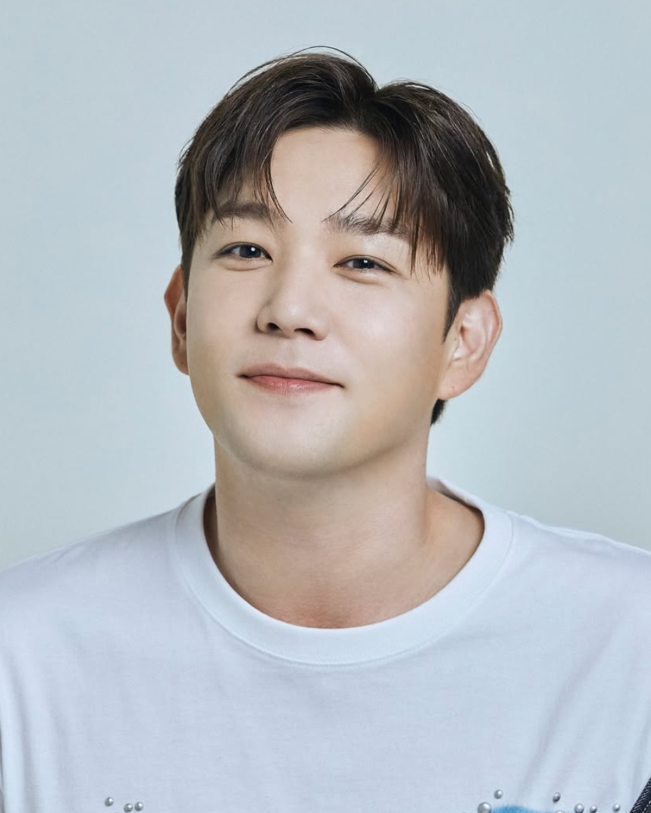 '음주 뺑소니→폭행 논란' 강인, 슈주 탈퇴 7년 만에 韓 공식석상…본격 복귀 신호탄?