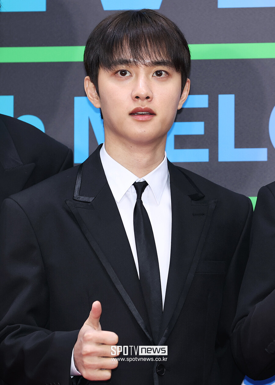 도경수, 배우·예능·엑소 이어 솔로 컴백…'육각형 올라운더' 행보 잇는다