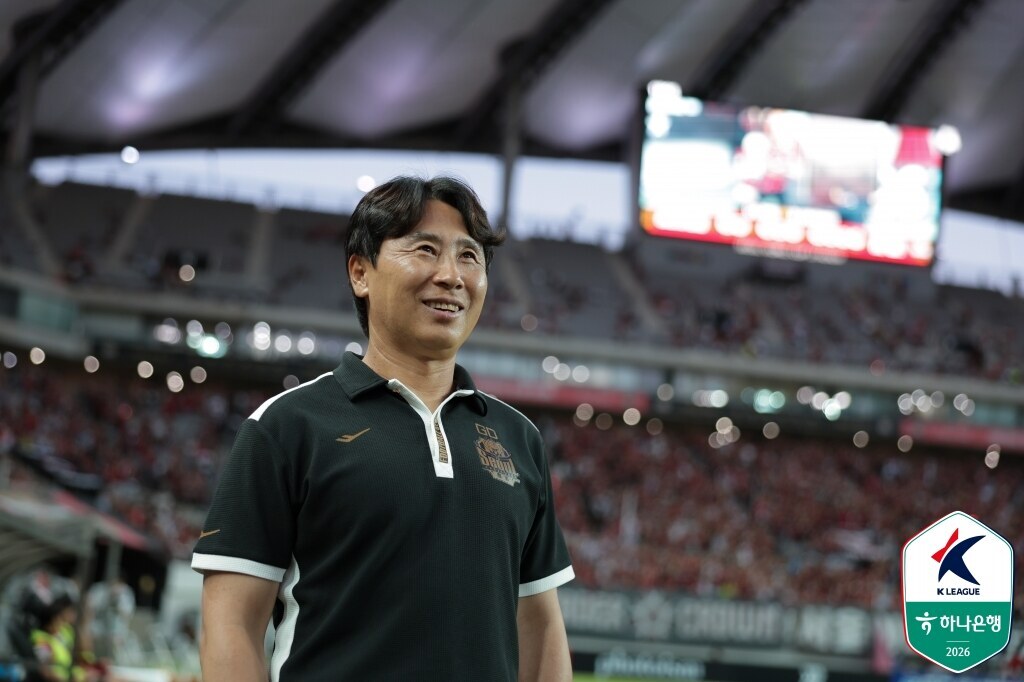 [SPO 현장] 김기동 감독, 떠난 송민규에게 재차 '러브콜?' 보낸 사연..."다시 오라 했더니, '어떻게 가요?'라더라"