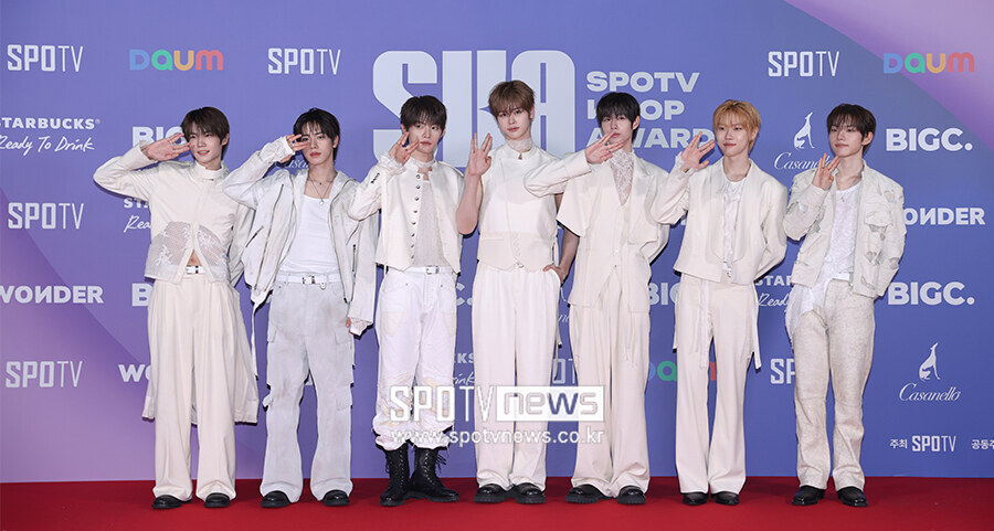 [포토S] 클로즈유어아이즈, '블링블링'
