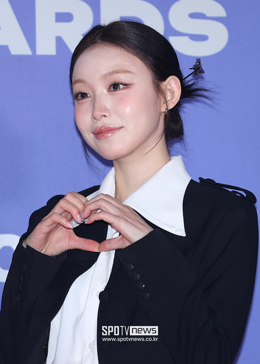 [포토S] 빌리 수현, '예쁘게 비녀 꽂고'