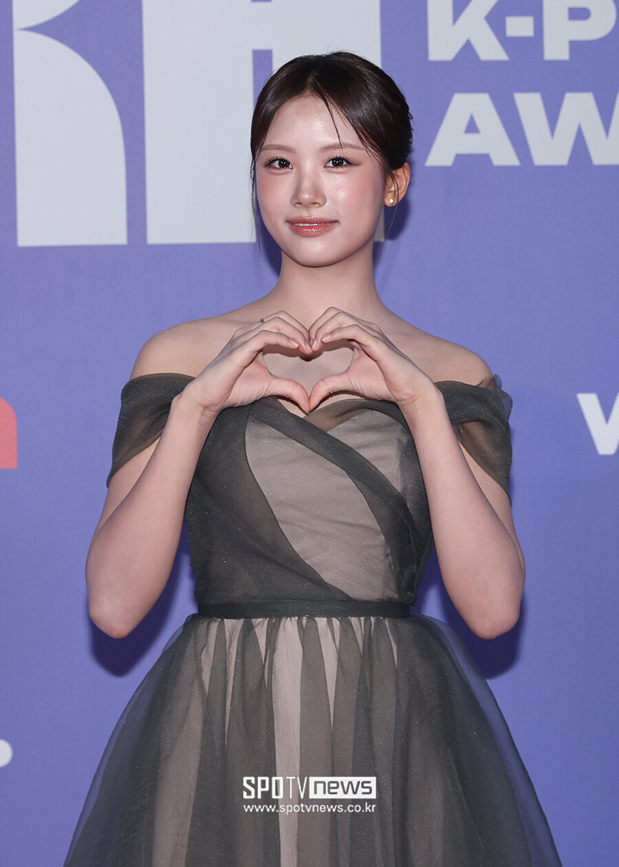 [포토S] '이동국 딸' 이재시, '연예인 뺨치는 비주얼'