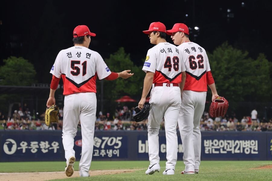 ▲ 올 시즌 혼란스러운 KIA 불펜의 수호신이자 후배들의 리더로 활약하고 있는 전상현 ⓒKIA타이거즈