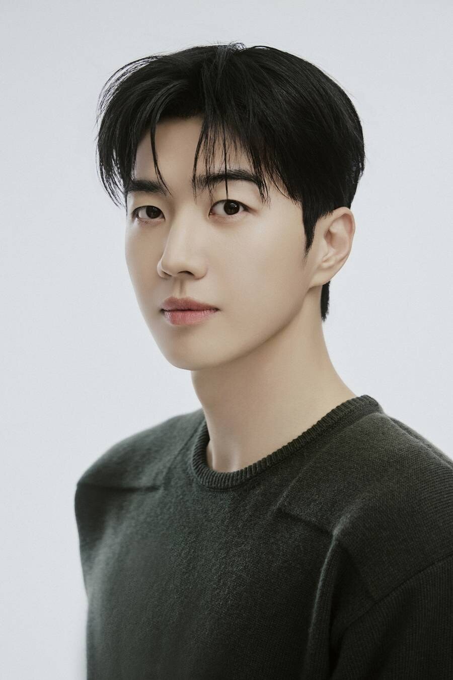'최애의 사원' 강훈 "첫 로코·주인공, 꿈꿨던 순간…기분 좋은 부담감"[인터뷰①]