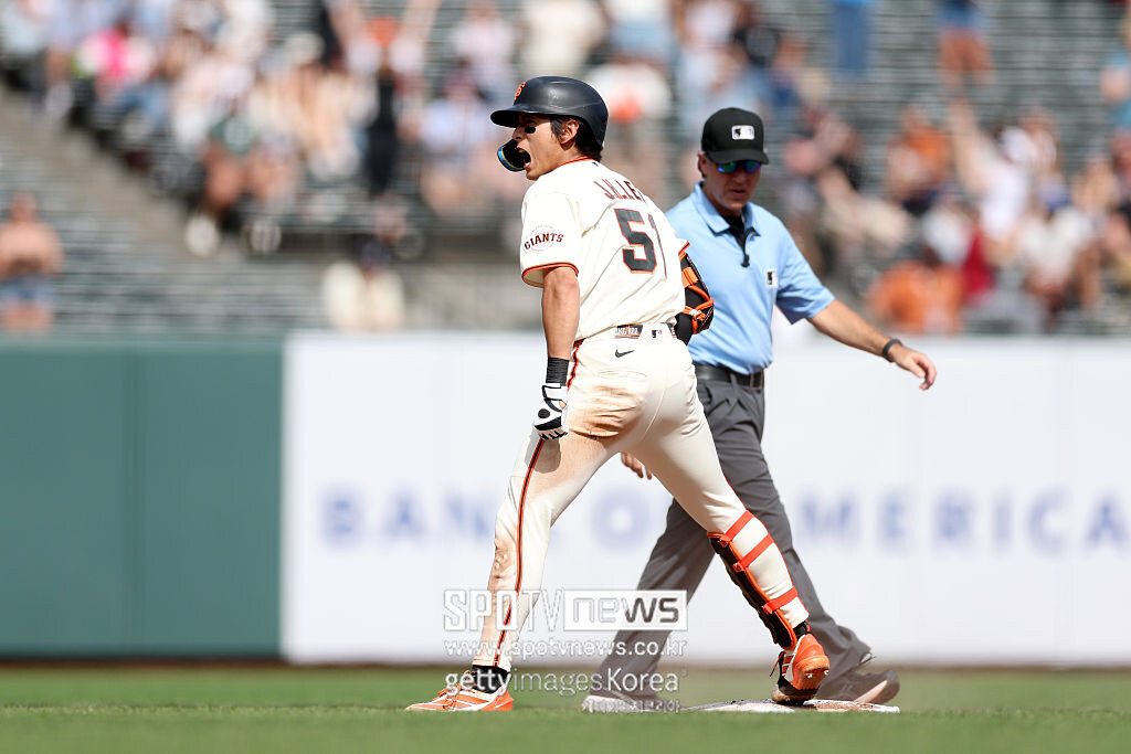 '1-6인데 이걸 뒤집었다' 이정후가 해냈다! 8회 2타점 동점 2루타 폭발…SF 시즌 첫 스윕