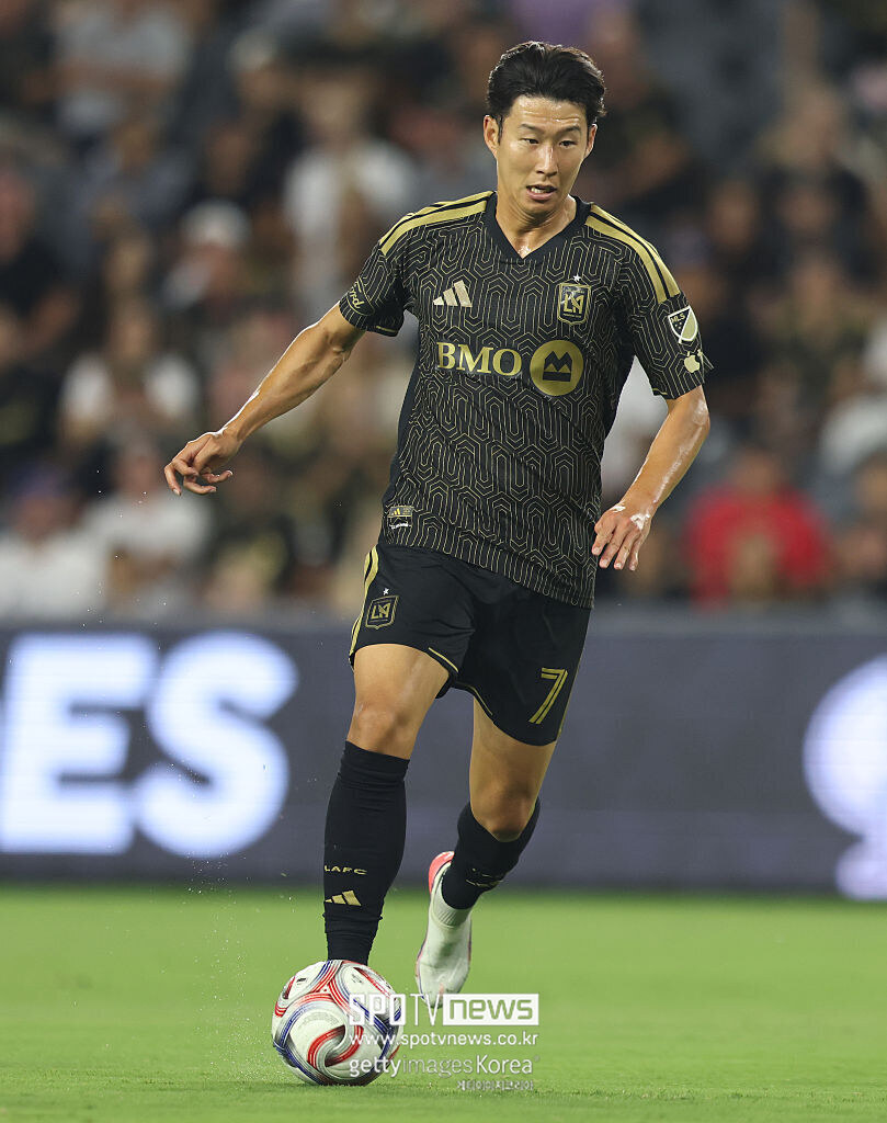 [MLS REVIEW] '연계형 손흥민' 이제 없다! 최근 4경기 24슈팅→뉴욕전만 무려 8개 폭발…LAFC 2-0 완승+7경기 만에 승첩