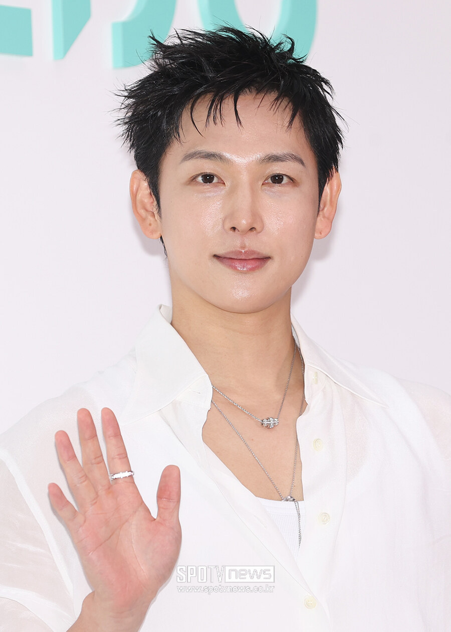 [포토S] 임시완, '달라진 분위기'