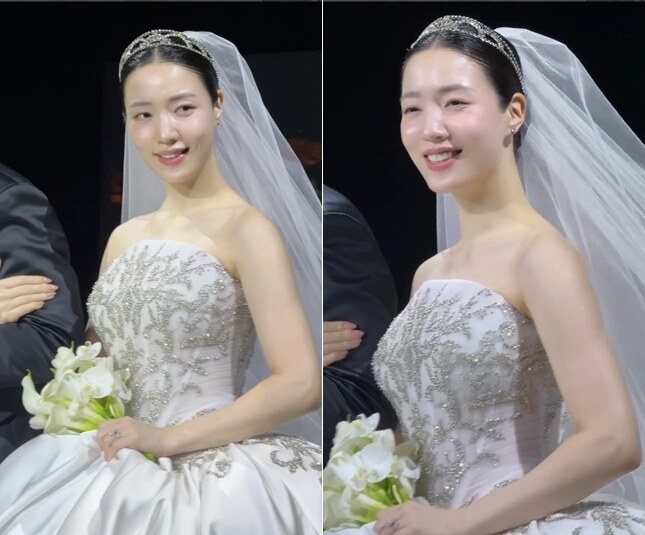 류화영 결혼식 내부사진 공개..훈남 신랑 팔짱끼고 "감사합니다" 인사