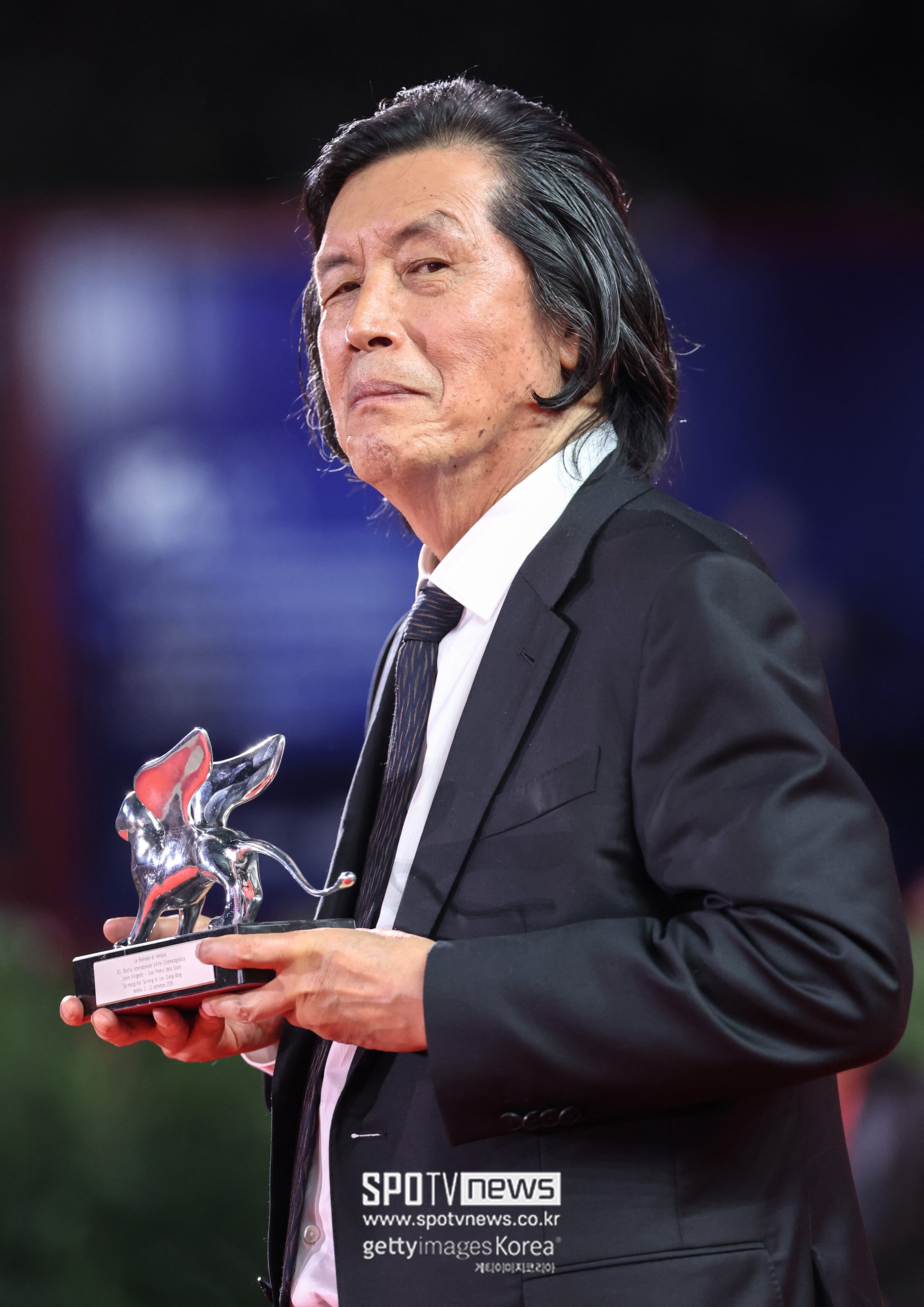▲ 제 83회 베니스국제영화제에서 심사위원대상을 수상한 이창동 감독. ⓒ게티이미지