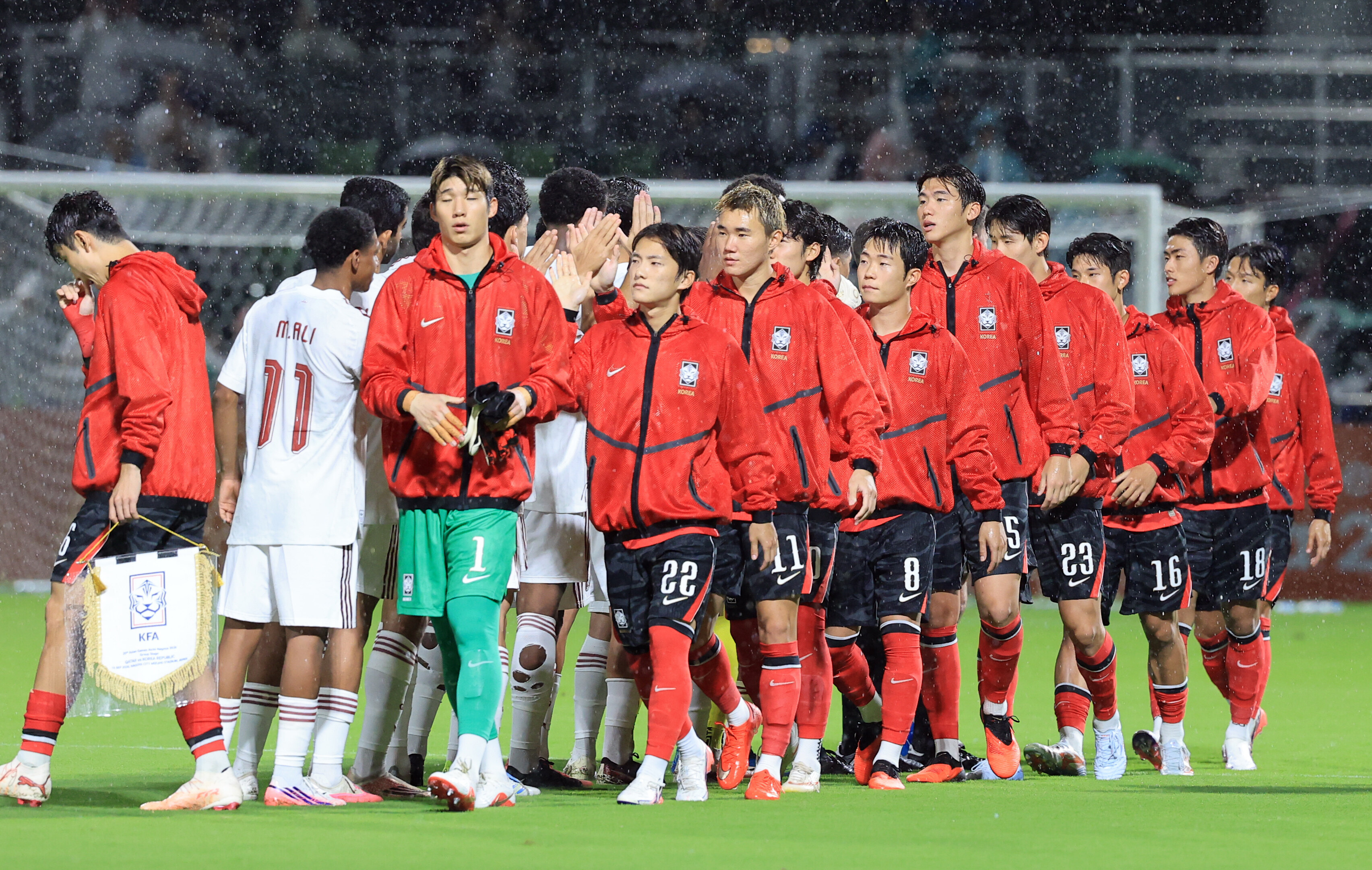 ▲ 이민성 감독이 이끄는 대한민국 23세 이하(U-23) 축구대표팀은 15일 오후 7시 30분 일본 나고야의 파로마 미즈호 럭비경기장에서 열린 2026 아이치·나고야 아시안게임 남자 축구 조별리그 D조 1차전에서 카타르에 4-1로 승리했다.&nbsp; ⓒ연합뉴스