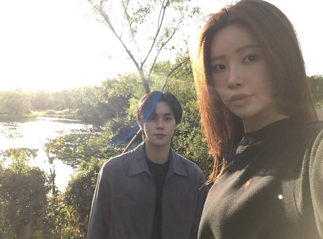 '공개 열애' 기희현, ♥이상윤과 더 과감해졌다…차에서도 '손 꼭''