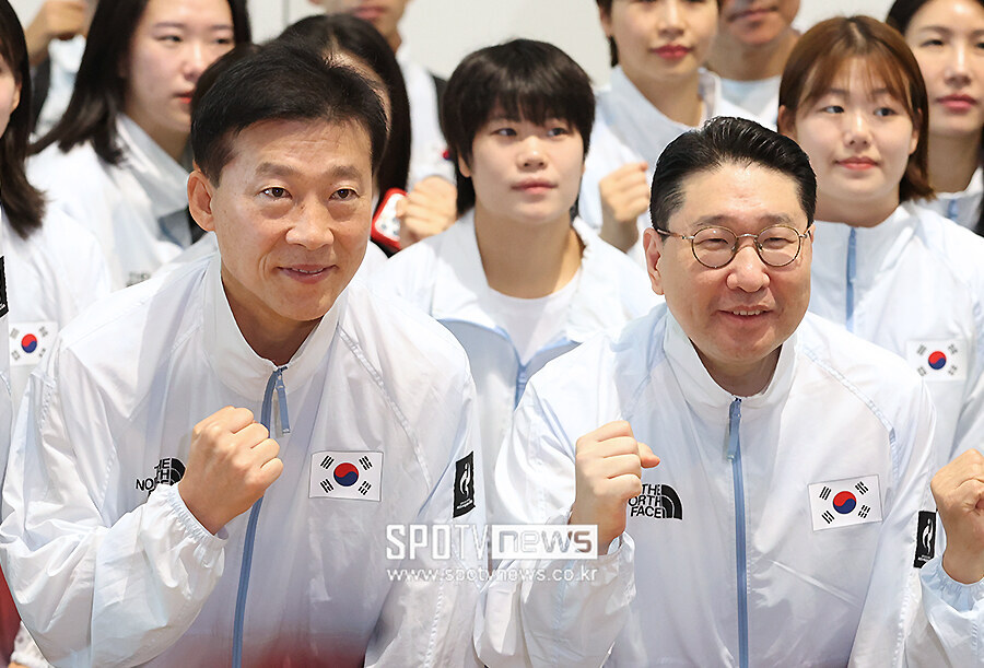[포토S] 이상현 선수단장-김택수 선수촌장, '아시안게임 선전을 기원하며'