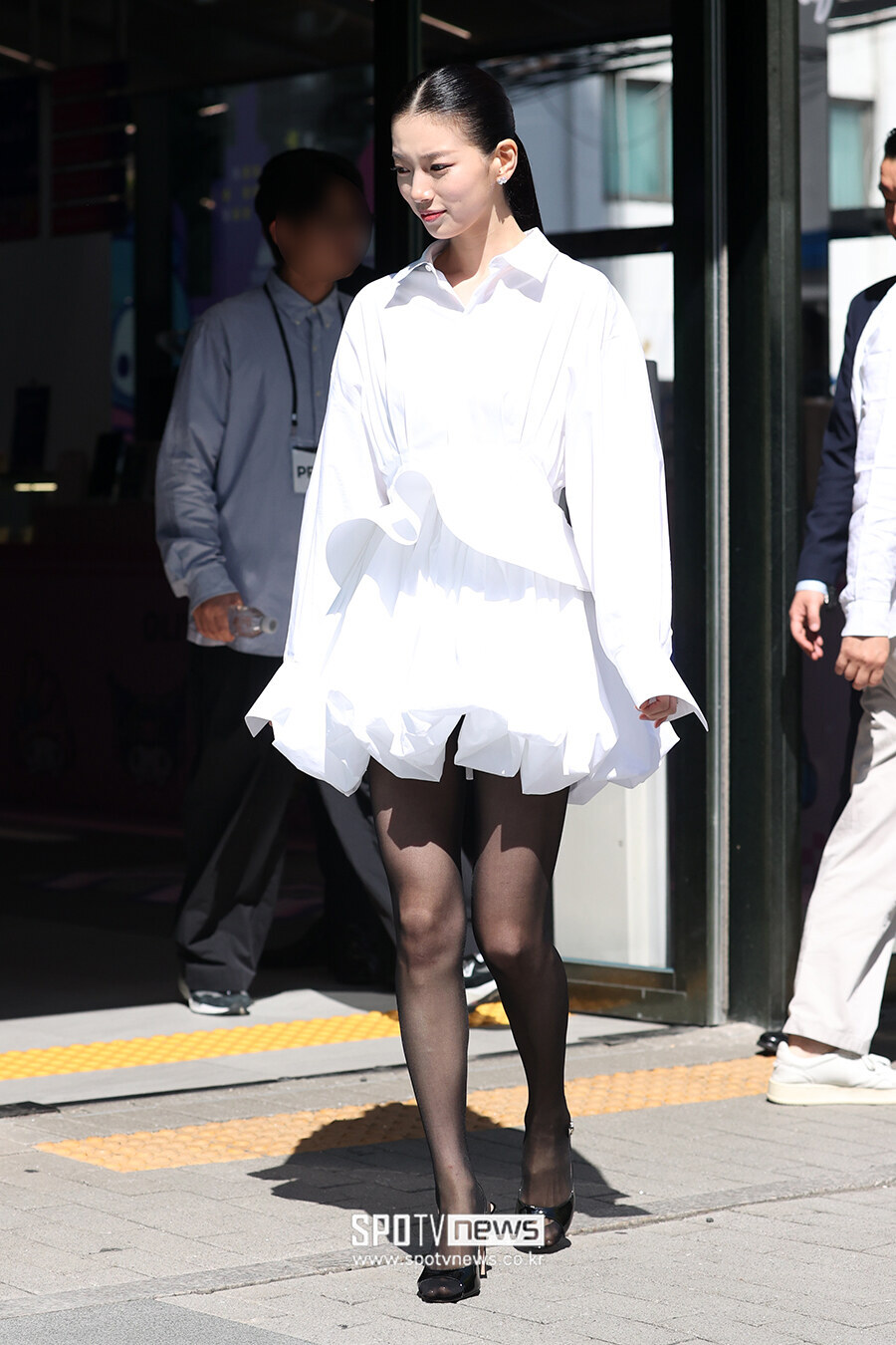 [포토S] 수지, '부러질 듯한 극세사 각선미'
