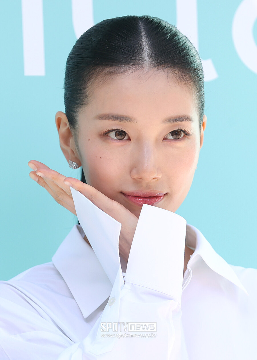 [포토S] 수지, '아름다운 꽃받침'