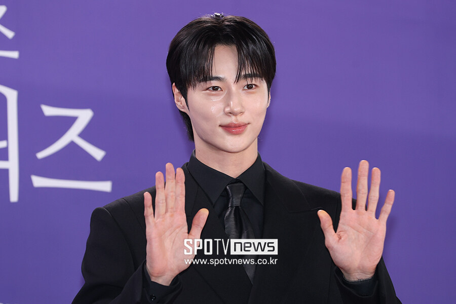 변우석, '사생활 침해' 팬에 경고 "촬영장·공항 따라와..법적 조치 방침"[전문]
