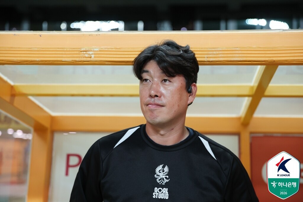 [SPO 현장] 전북 발목 잡았지만 아쉬움 가득...이정규 감독 "어려운 상황에서 할 수 있는 것은 다 했다"