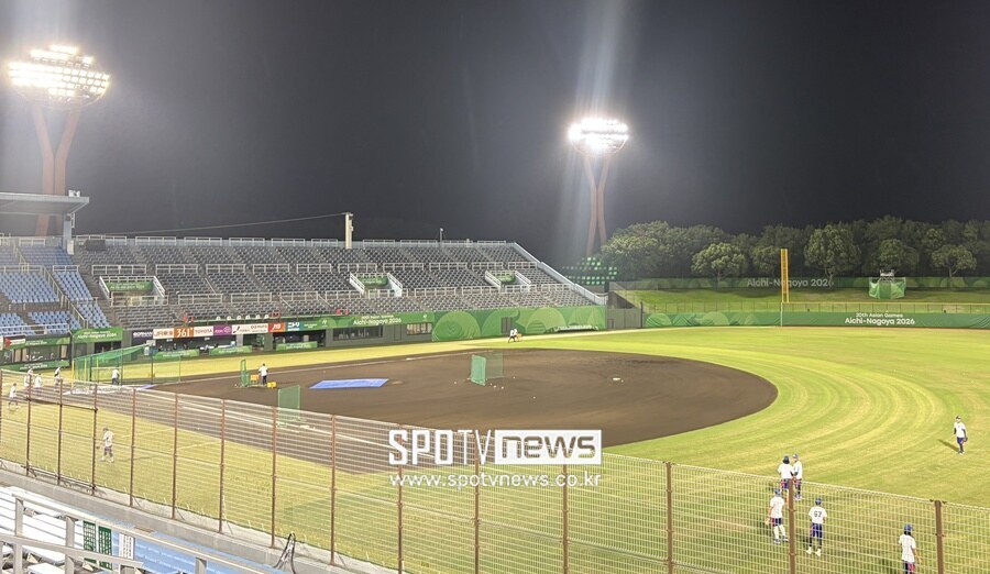 와 이러다 한국 최악의 상황 마주하나…오카자키 비 쏟아진다, 대만 우중훈련→21일 경기 문제 없을까