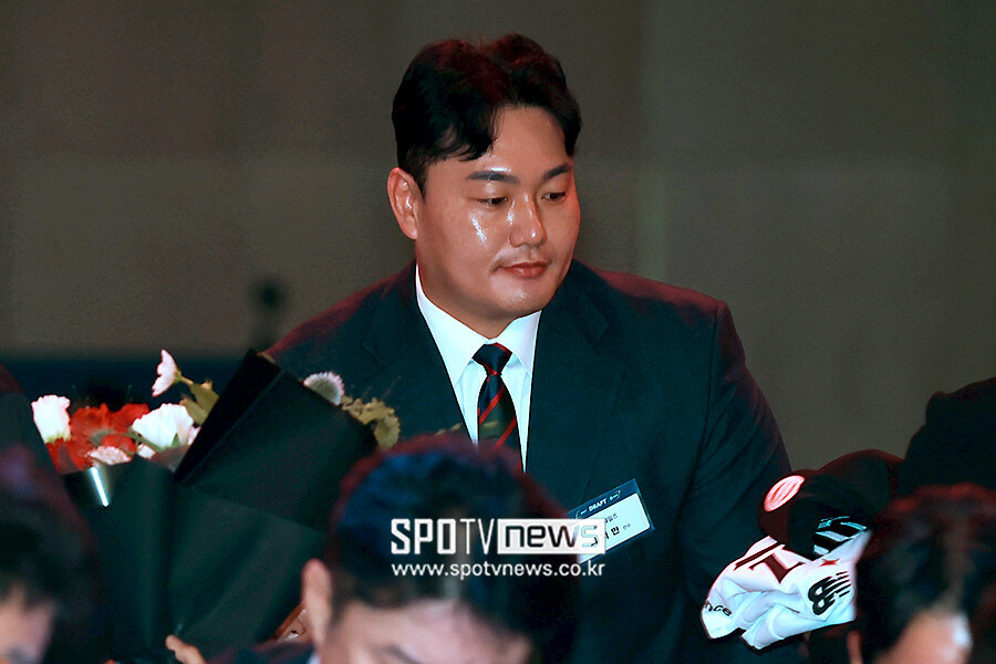 최지만 2R까지 밀렸다! KT 전격 지명 완료!…유신고 투수 이승원→최지만까지 품었다