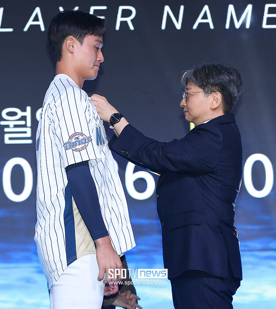 [포토S] NC의 선택은 경남고 박보승