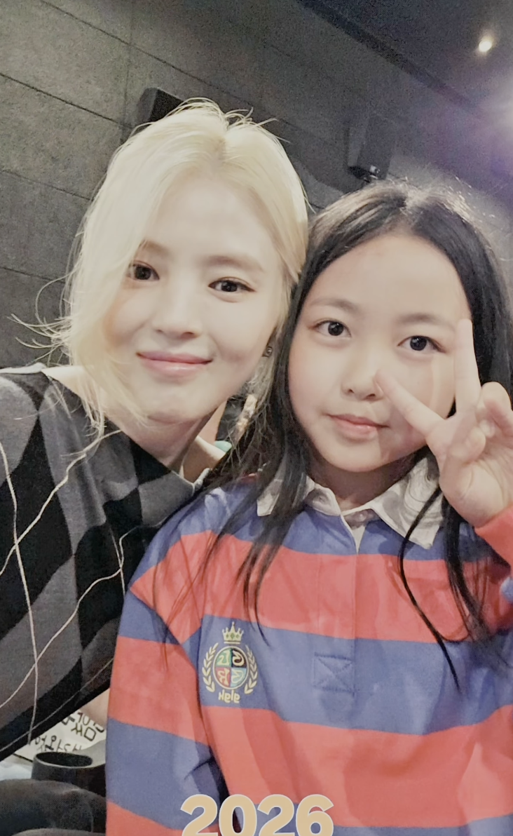 ▲ 한소희(왼쪽), 이로은. 출처ㅣ이로은 어머니 SNS