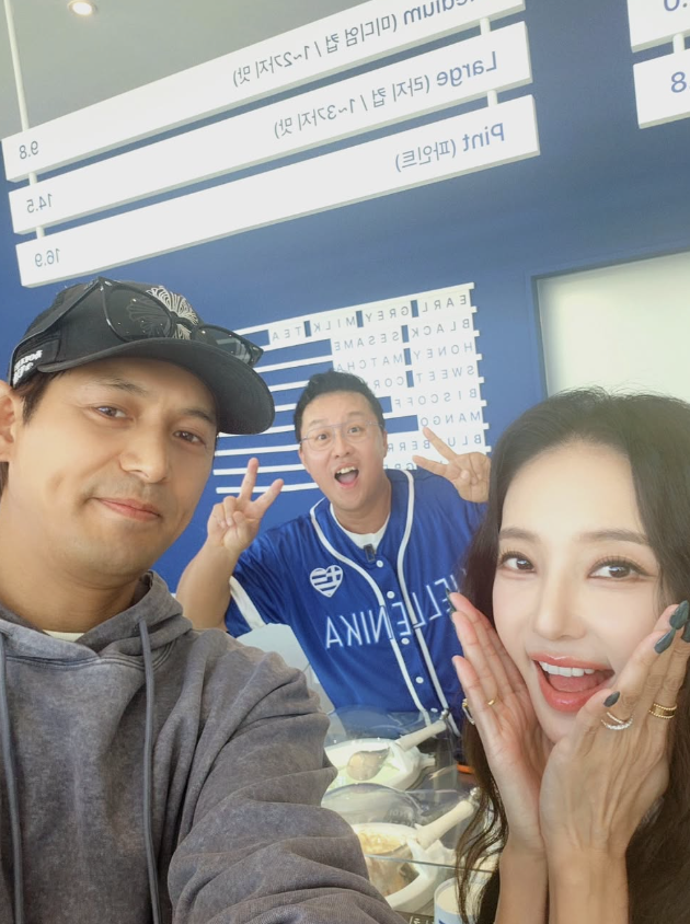 '46살' 한채영, 또 달라진 얼굴...점점 더 어려지는 바비 인형 미모