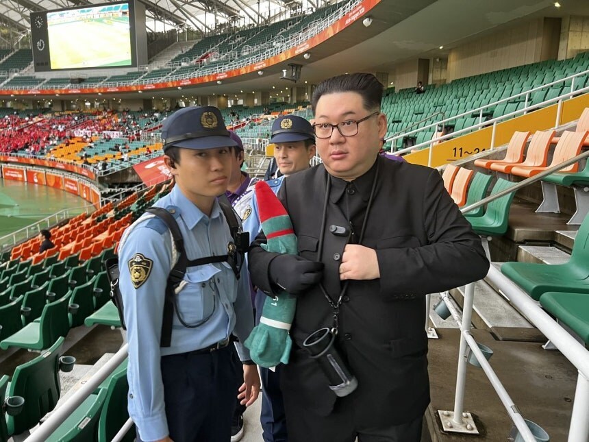 ▲ '김정은'이 아시안게임 남북전에 떴다. 물론 진짜 김정은 북한 국무위원장은 아니었다. ⓒ 연합뉴스