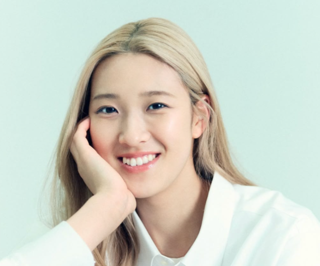 ▲ 이번 대회 일본의 주축으로 활약한 선수가 사토였다. 사토는 전 경기에 선발 출전하며 공격을 책임졌다. 한국전 승리 당시 국내 팬들에게도 미모와 실력으로 다양한 이슈를 만들어냈다. ⓒ 사토 요시노 SNS