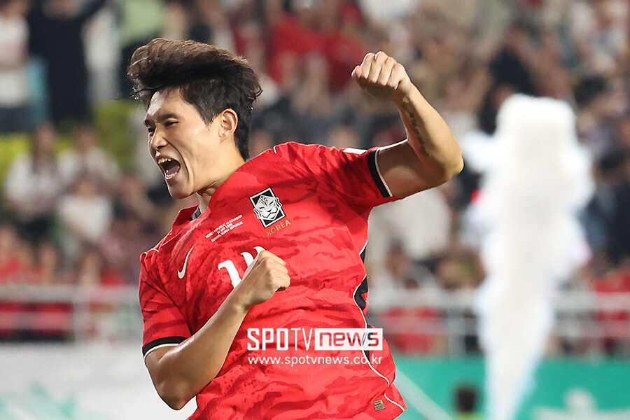 [포토S] 이동경, '세 번째 골 축포!'