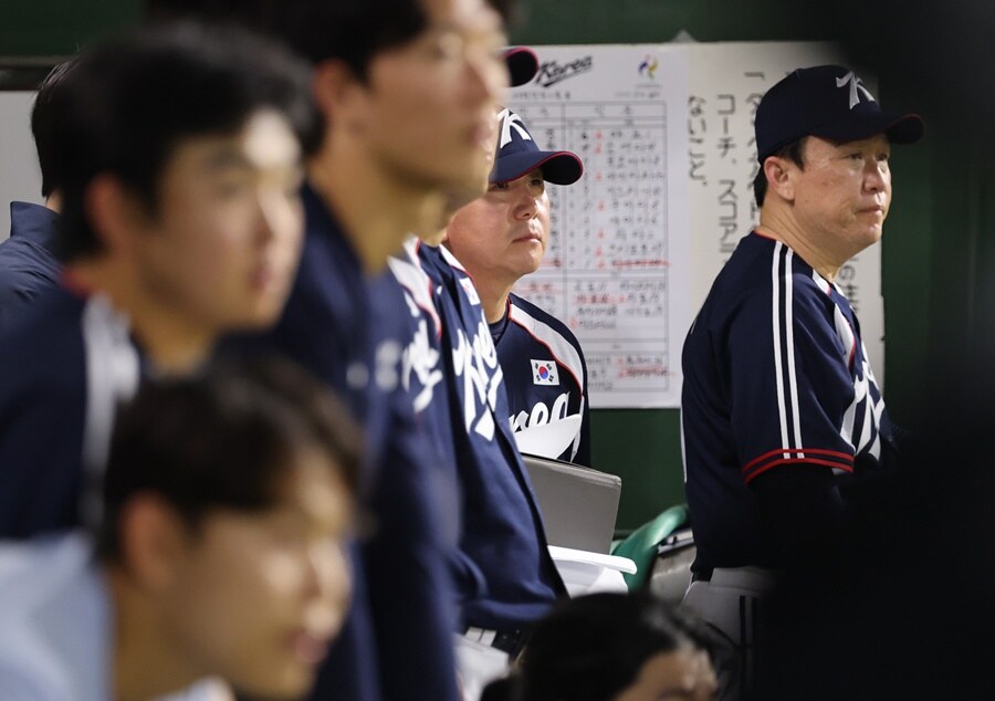 ▲ 굳은 얼굴의 류지현 감독. ⓒ 연합뉴스