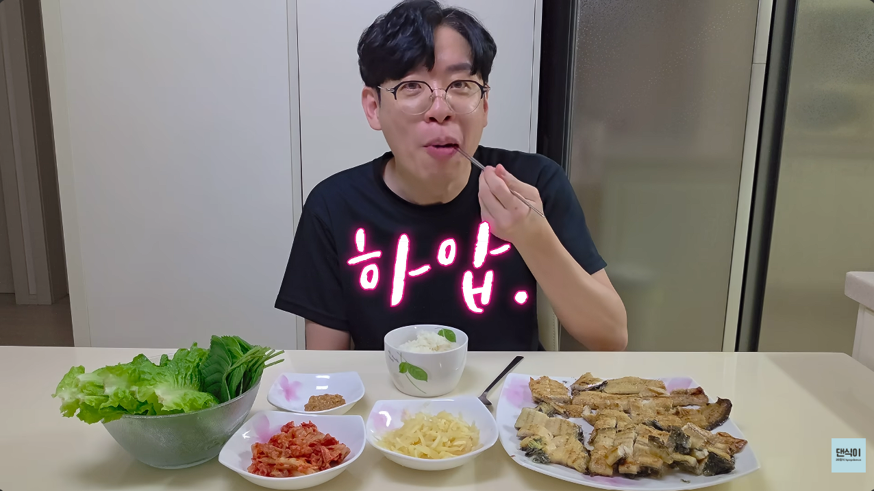 '나솔' 28기 영식, 현숙과 결별 후 혼밥 근황…"힘 쓸데도 없는데 장어 먹어"