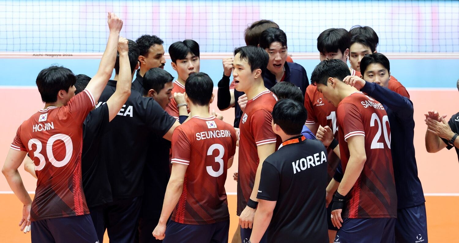 [속보] '버스 괴담' 이겨낸 한국 남자배구, 쾌조의 2연승으로 8강 조기 확정… 이제 중국 나와라
