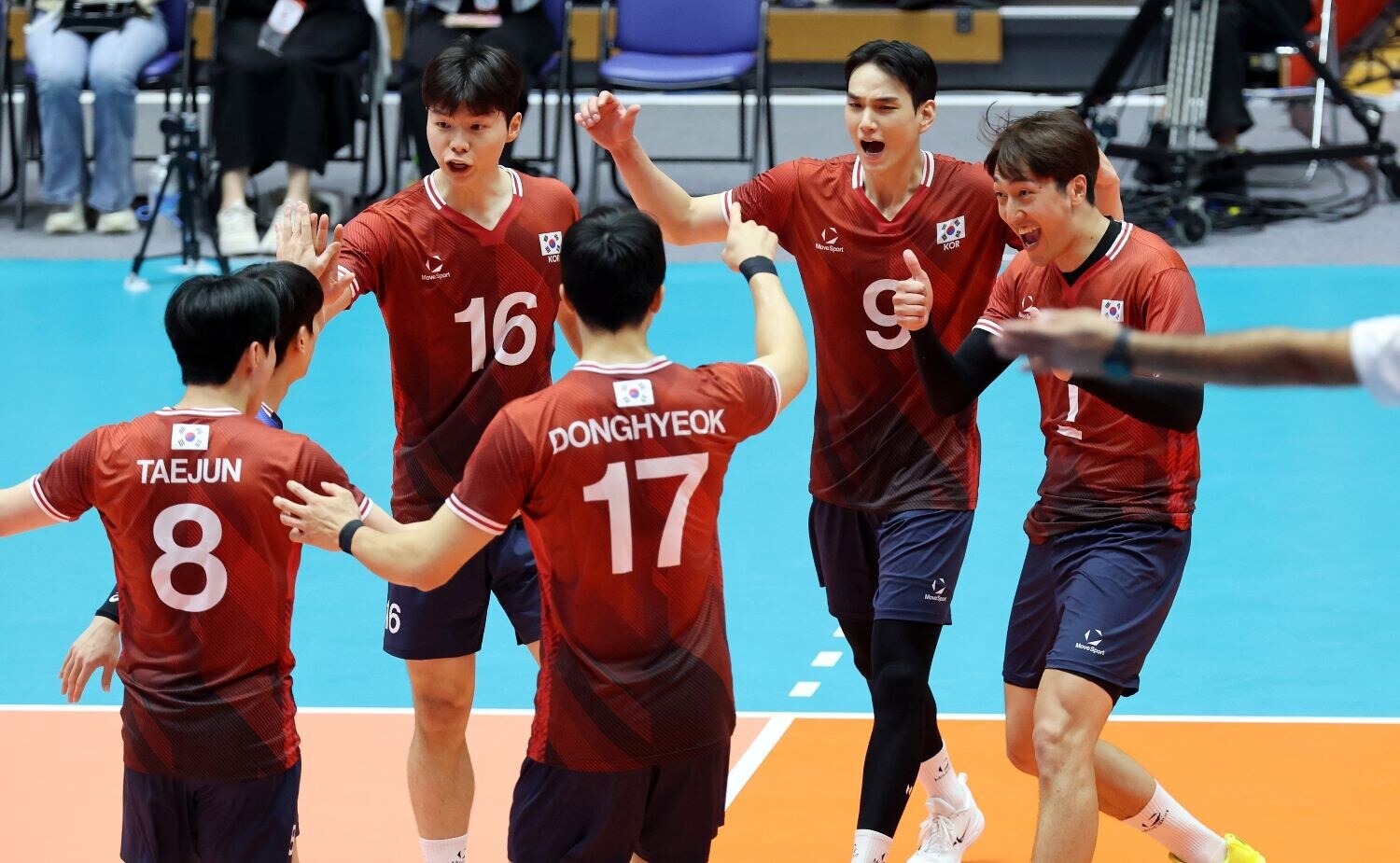 ▲ 한국은 상대 전적에서 압도적인 우위를 가지고 있는 대만에 첫 세트를 내줬으나 내리 세 세트를 따내며 역전승에 성공했다 ⓒ연합뉴스