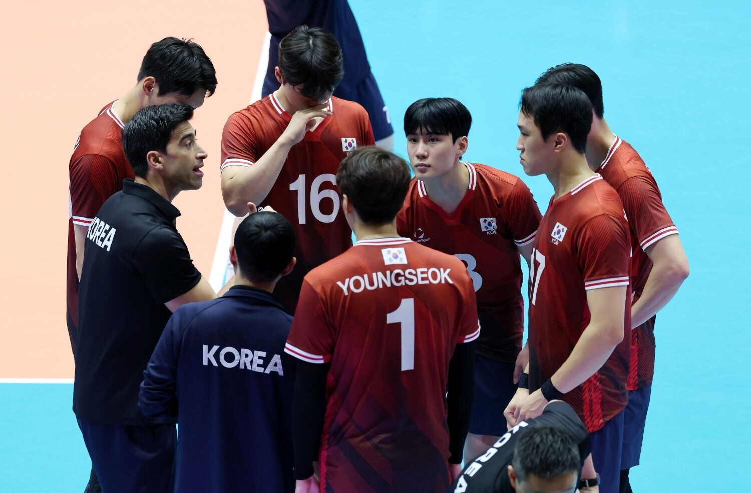 ▲ 항저우 대회 당시 노메달 굴욕을 당했던 한국 배구는 메달 사냥을 향한 힘찬 발걸음을 시작했다 ⓒ연합뉴스