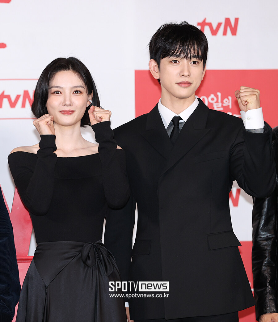 [포토S] 김유정-박진영, '함께 파이팅!'