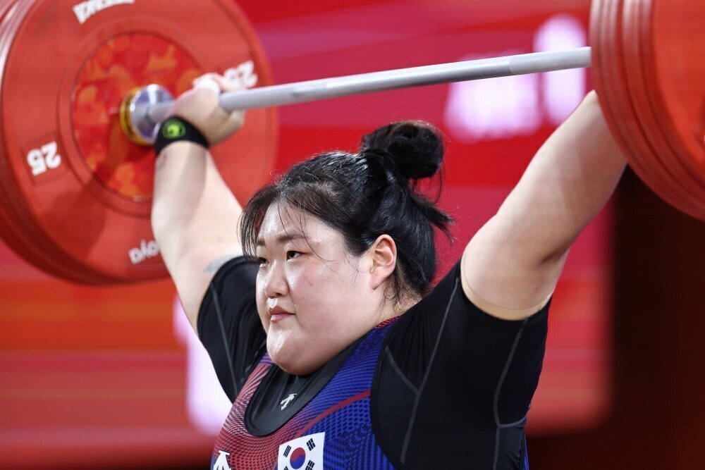 [속보] '아, 아깝다' 이번에도 만리장성 못 넘었다…그래도 값졌다! 박혜정, 女 역도 67kg 이상급 '은메달'