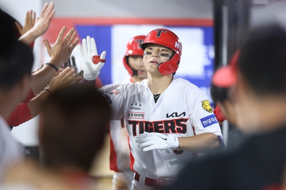金도영 안 죽었다! AG 2할5푼→KIA서 41호포 폭발!…타이거즈 시즌 최다 홈런 새 역사