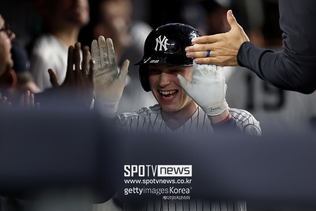'미친 선수가 나왔다' 그랜드슬램 포함 2홈런 6타점 대폭발, 양키스 보스턴에 9-0 대승 [ALWCS 1차전]