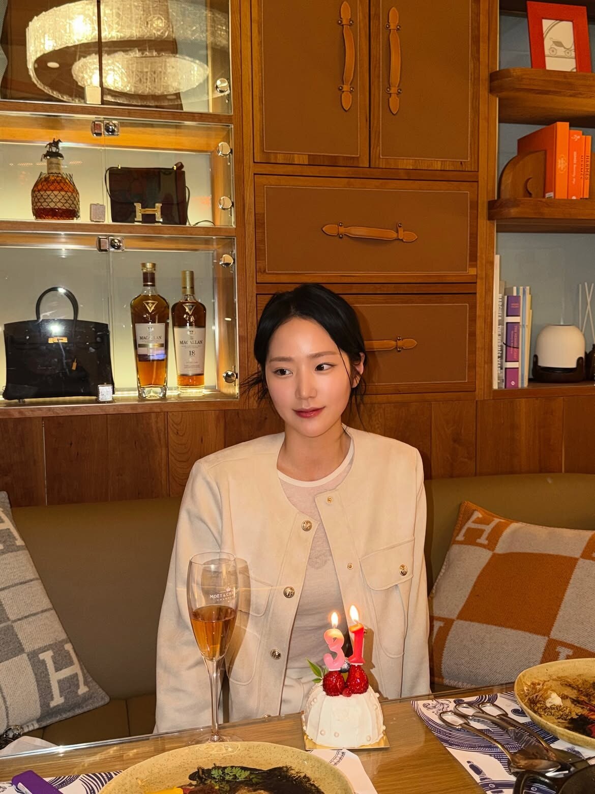 "아이돌 수준" 일본까지 주목 '직장 퇴사→25세에 재차 활시위 당긴 미녀 궁사, 컴파운드 개인전 결승 진출 실패 '동메달 집안싸움' 성사