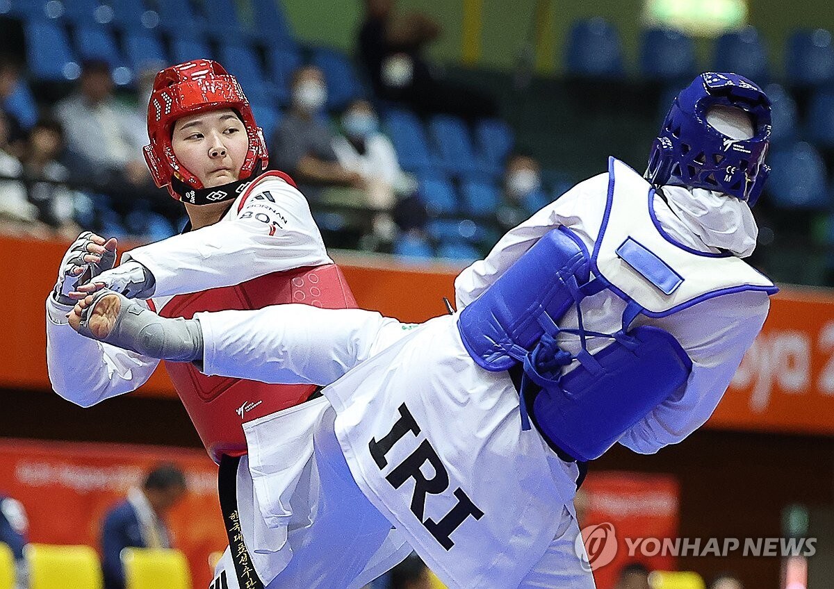 '6개 라운드 싹쓸이' 송다빈 미쳤다! 3경기 연속 2-0→첫 AG서 결승 직행…8년 만의 金까지 딱 한 경기